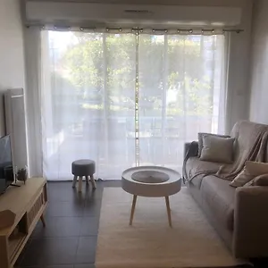 Le Carré Des Vosges Centre Avec Terrasse, Parking Privatif, Wifi Appartement